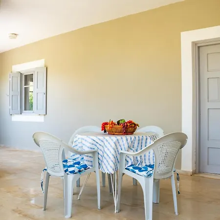 Traditional Aperi With Sea & Valley Views Appartement *